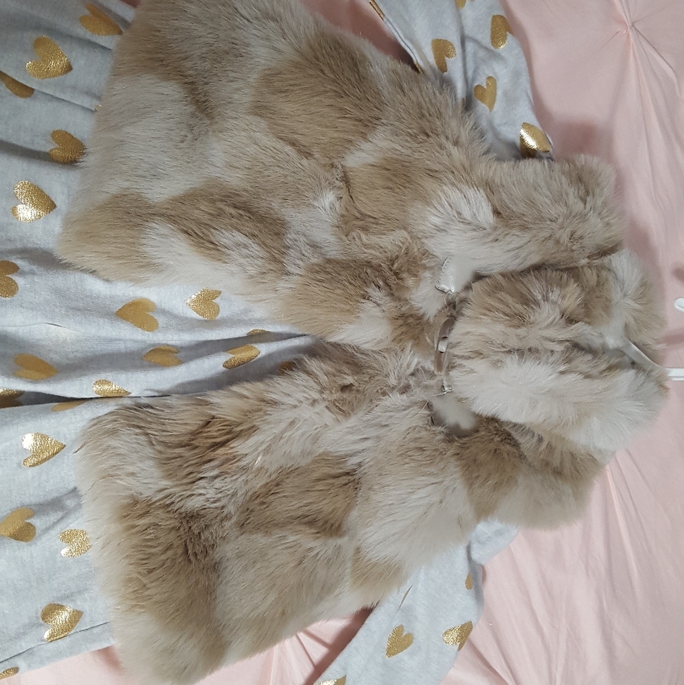 Girls baby faux fur vest